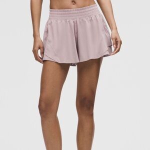 Lululemon shake it out short NWT